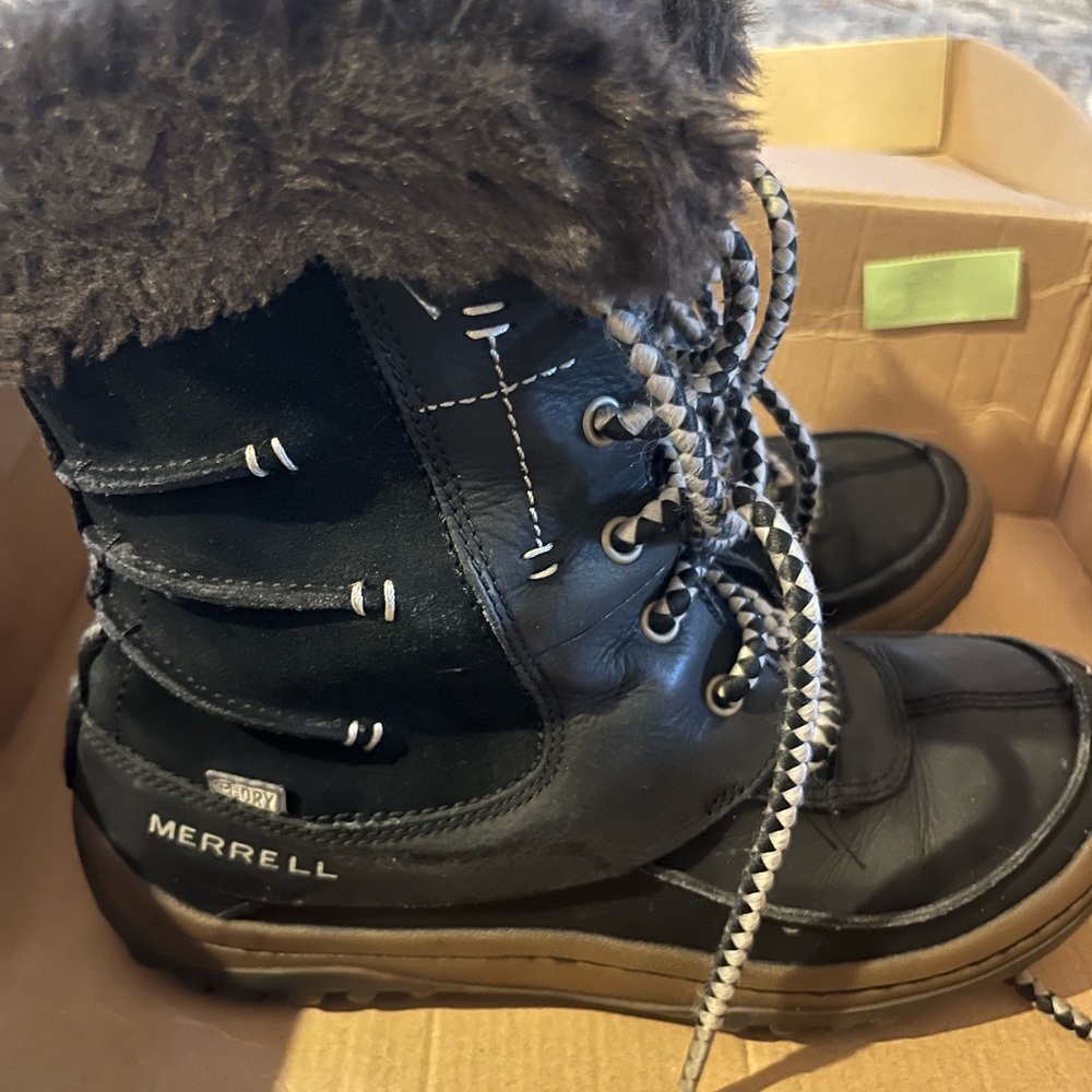 Merrell Decora Sonata Faux Fur-Lined Boots